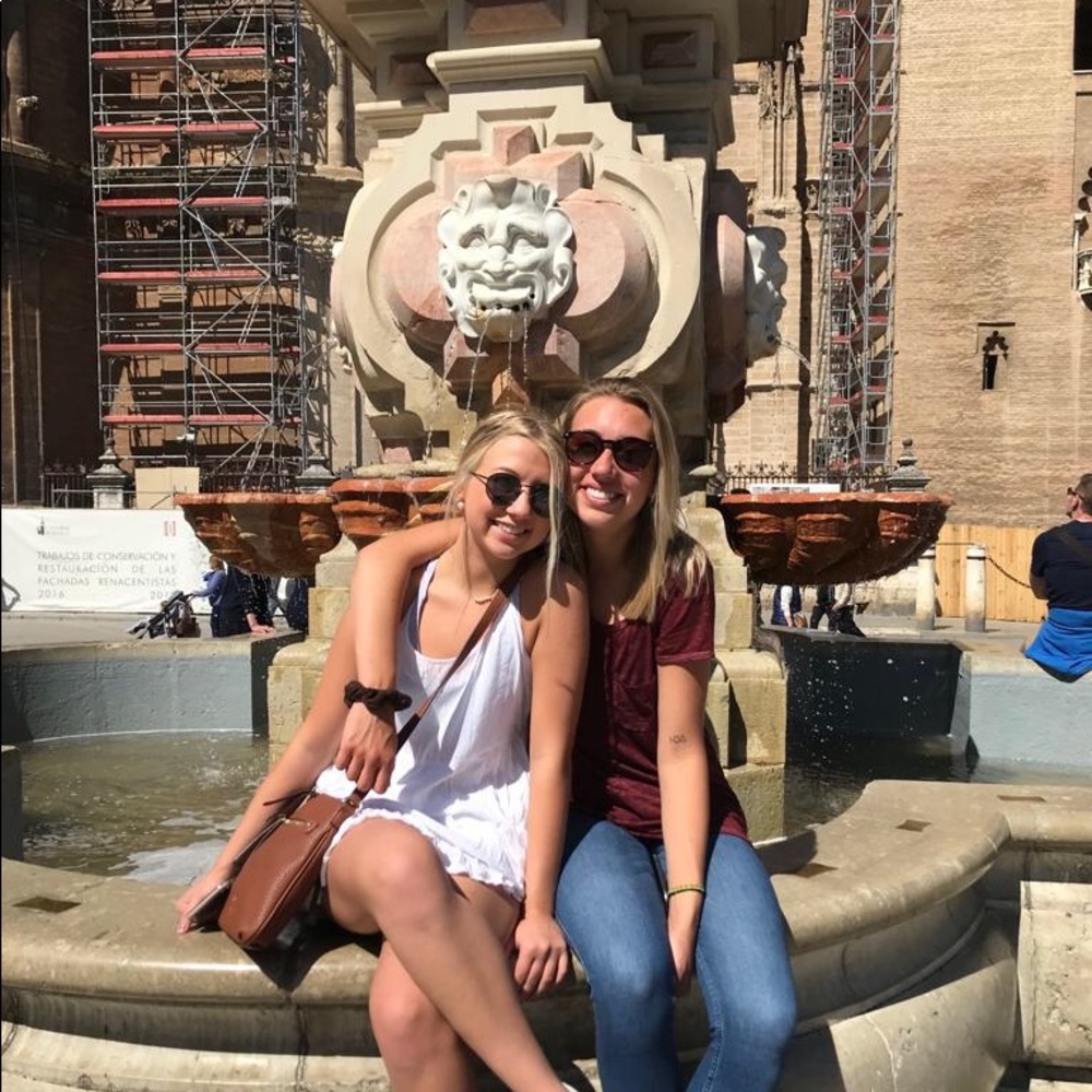 Meet your Posher, Nichele